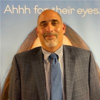 EyeQue Corporation Employee Howie Chester's profile photo