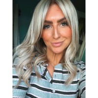 Vogue Sourcing UK Employee Rachael Platt's profile photo