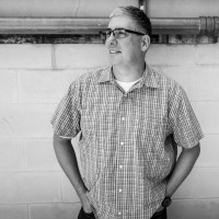 Page Employee Lon Calvert's profile photo