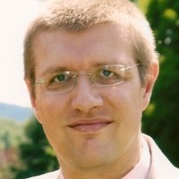 Nicolas D. Email