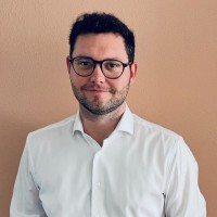 Florian Knaack Email