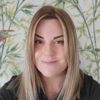 Hayley Kingdom Email & Phone Number