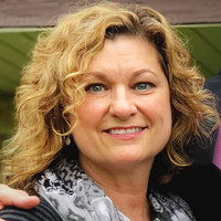 Laurie Pearce Email & Phone Number
