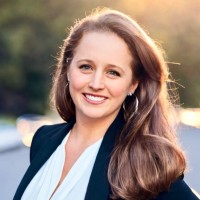 Savvy Wealth Employee Jacqueline Tully's profile photo