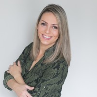 SeaCrest Wealth Management Employee Juliana Evans's profile photo