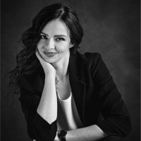 Ewelina M. Email