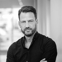 Julian Schaefer Email