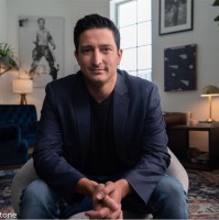 REEF PARKING Employee Fernando M.'s profile photo