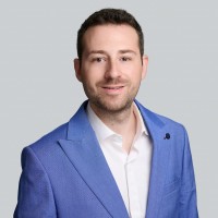 Mickail Voyiatzis Email
