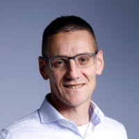 René Vernooij Email