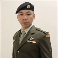 Singapore Armed Forces Employee Huai Lim's profile photo