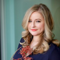 Olivia Bloom Email & Phone Number