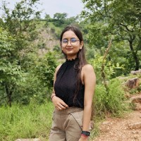 Navigate - The Digital Commerce Agency Employee Vruti Dobariya's profile photo