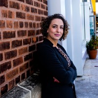 Heloisa Soares Email & Phone Number