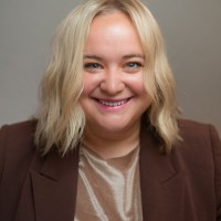 Hilary Kissell Email & Phone Number