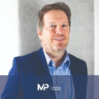 Damian Fraser E-Mail & Telefonnummer