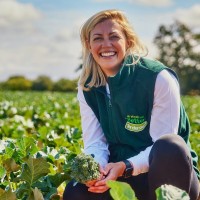 Charlotte Cleaver Email