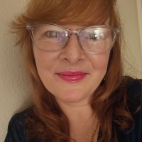 Mia Pamuk Email