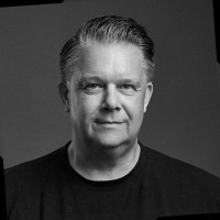 Oliver Jörns Email