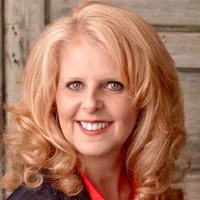 ERA Real Estate Employee Lori Stephens's profile photo