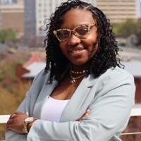 Tia Warren Email & Phone Number