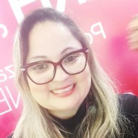 Renata Trindade Email