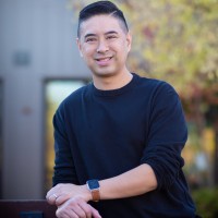 Apple Employee Ron Santos's profile photo