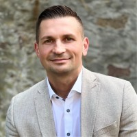 Audi BKK Employee Dennis Reschke's profile photo