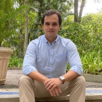 Caio Aversari Email
