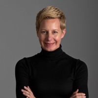 Simone Schumann Email