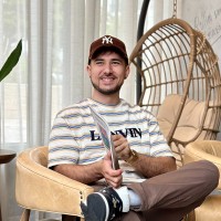 Compass Employee Andy Cabrera's profile photo