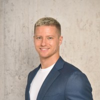Lucas Munz Email