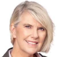 Effie Carpenter Email & Phone Number