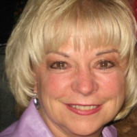 HealthBridge Management Employee Denise Potts's profile photo