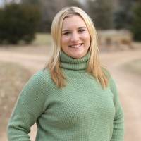Nikki McNeilly Email