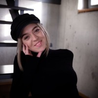 Gabriella Albert Email