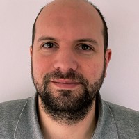 Dominique Reis Email