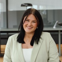 Charlotte Fabrics Employee Caroline Moffenbier's profile photo