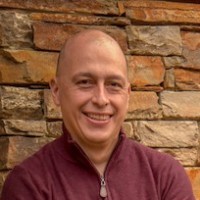 Daniel Varon Email & Phone Number