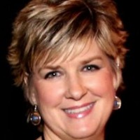 UConn Health Employee Lisa Longo's profile photo