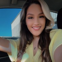Yenia Duarte Email & Phone Number