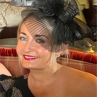 Elizabeth Squire Email