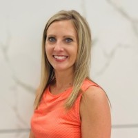Metro Marble & Granite Employee Jennifer Horner's profile photo