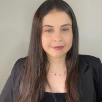 Pamella Dias Email