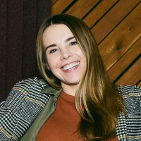 Vicky Illk Email & Phone Number