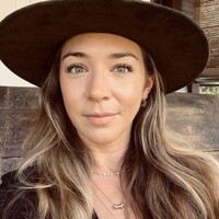 Molly Ashton Email & Phone Number