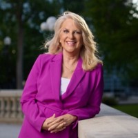 Suzanne Fanning