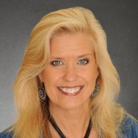 Premier Brokers International Employee Suzanne Parenteau's profile photo