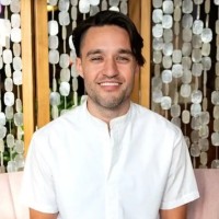 Zachary H. Email & Phone Number
