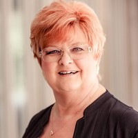 Flora Gems Employee Tonda Atchason's profile photo
